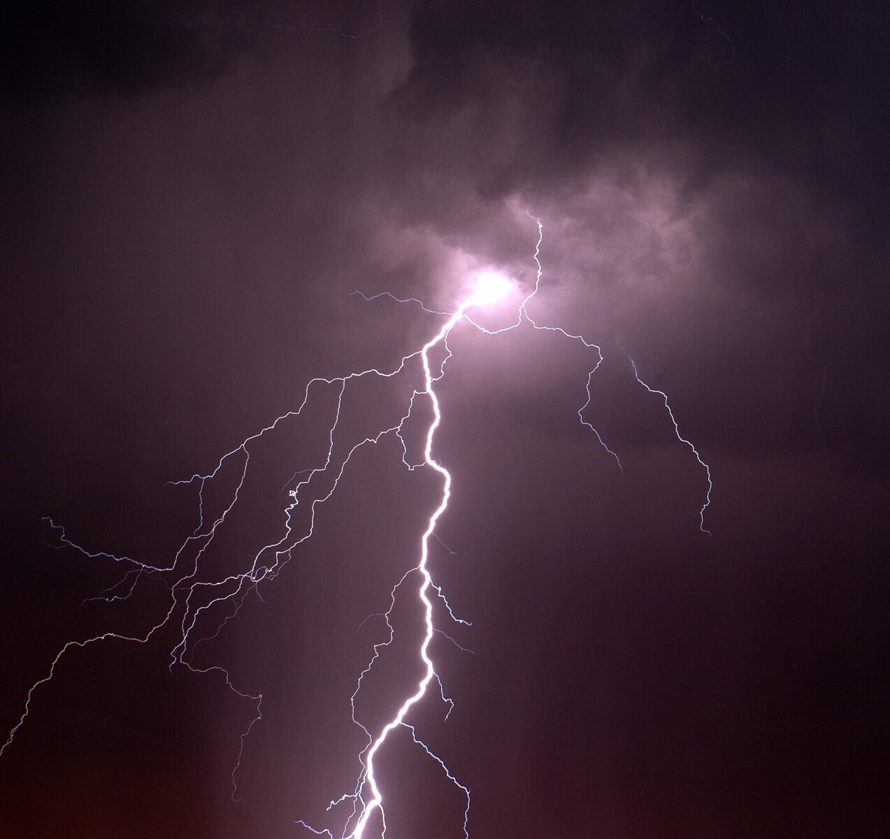 Vigilance Météo : De violents orages attendus à partir de 11h dans le Gard rhodanien