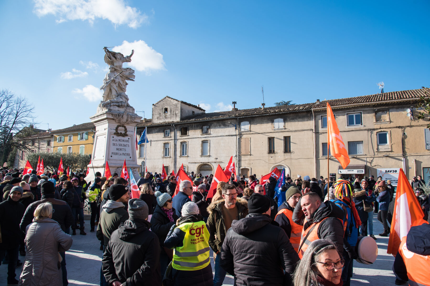 Bagnols-sur-Cèze : Plus de 3500 personnes dans les rues contre la réforme des retraites