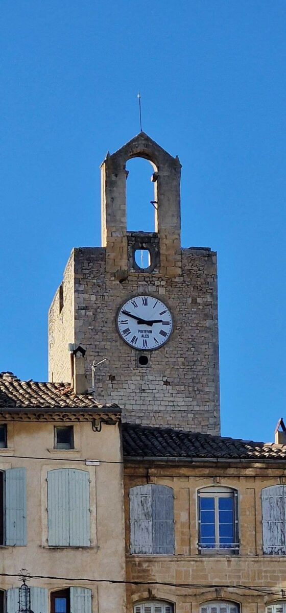 Bagnols : la Tour de l’horloge au sommaire du nouveau numéro de « Bagnols & Vous : l’émission »