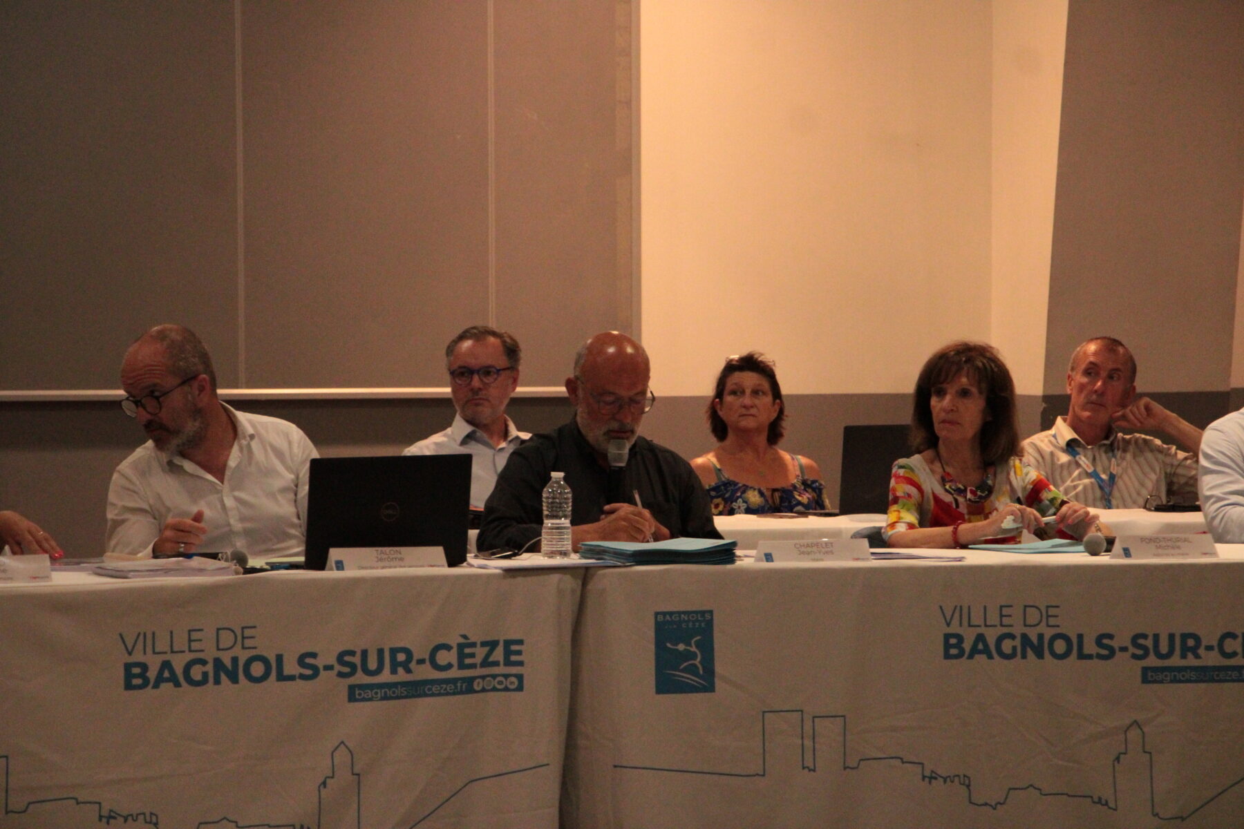 Bagnols-sur-Cèze : Présentation du rapport d’activité des services en 2022 lors du conseil municipal