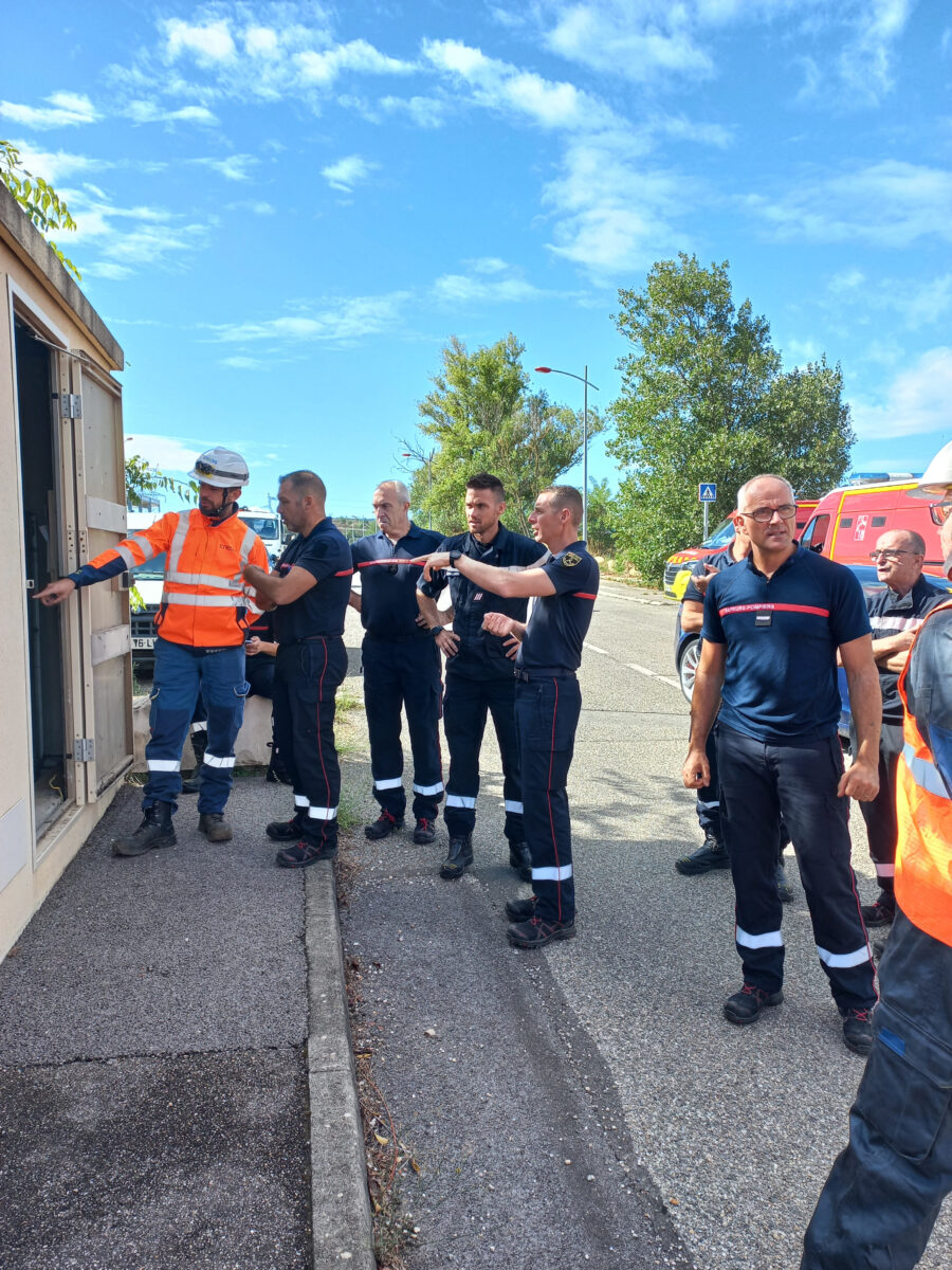Les pompiers de Bagnols-sur-Cèze ont été formés au risque électrique par Enedis