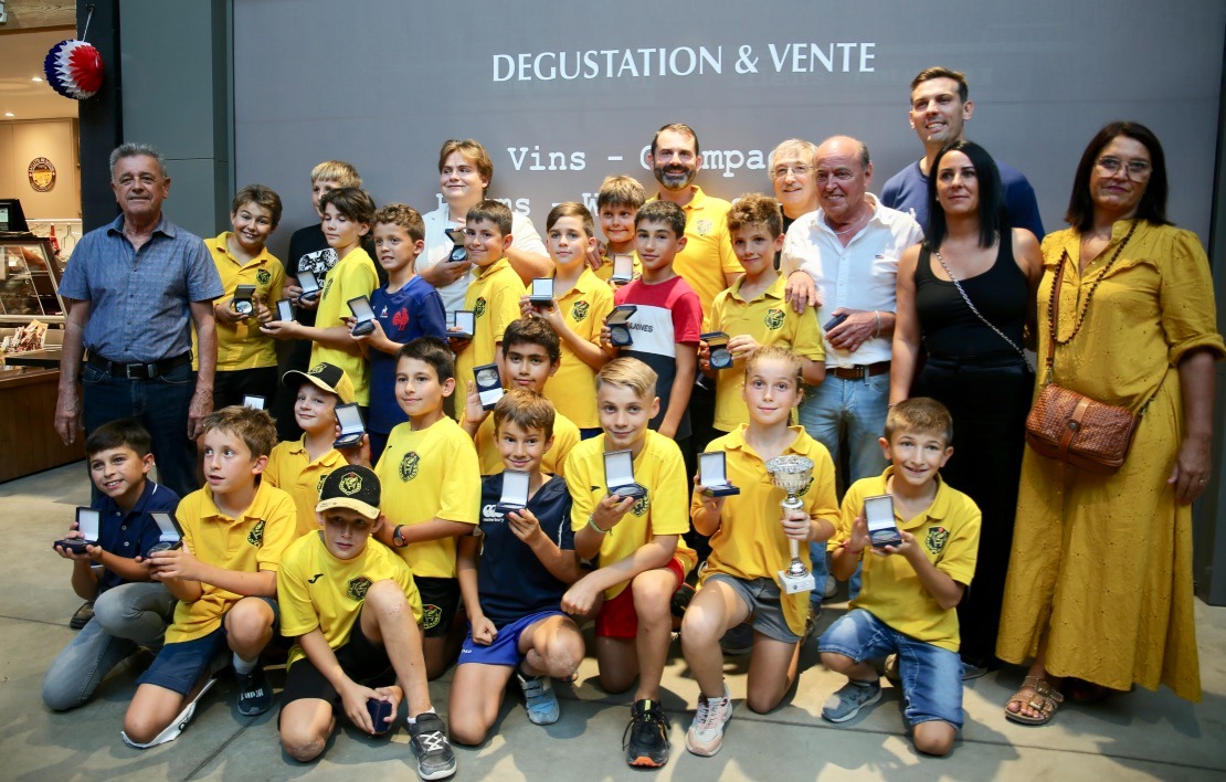Bagnols : champions du Gard, les jeunes du RCBM récompensés ! 