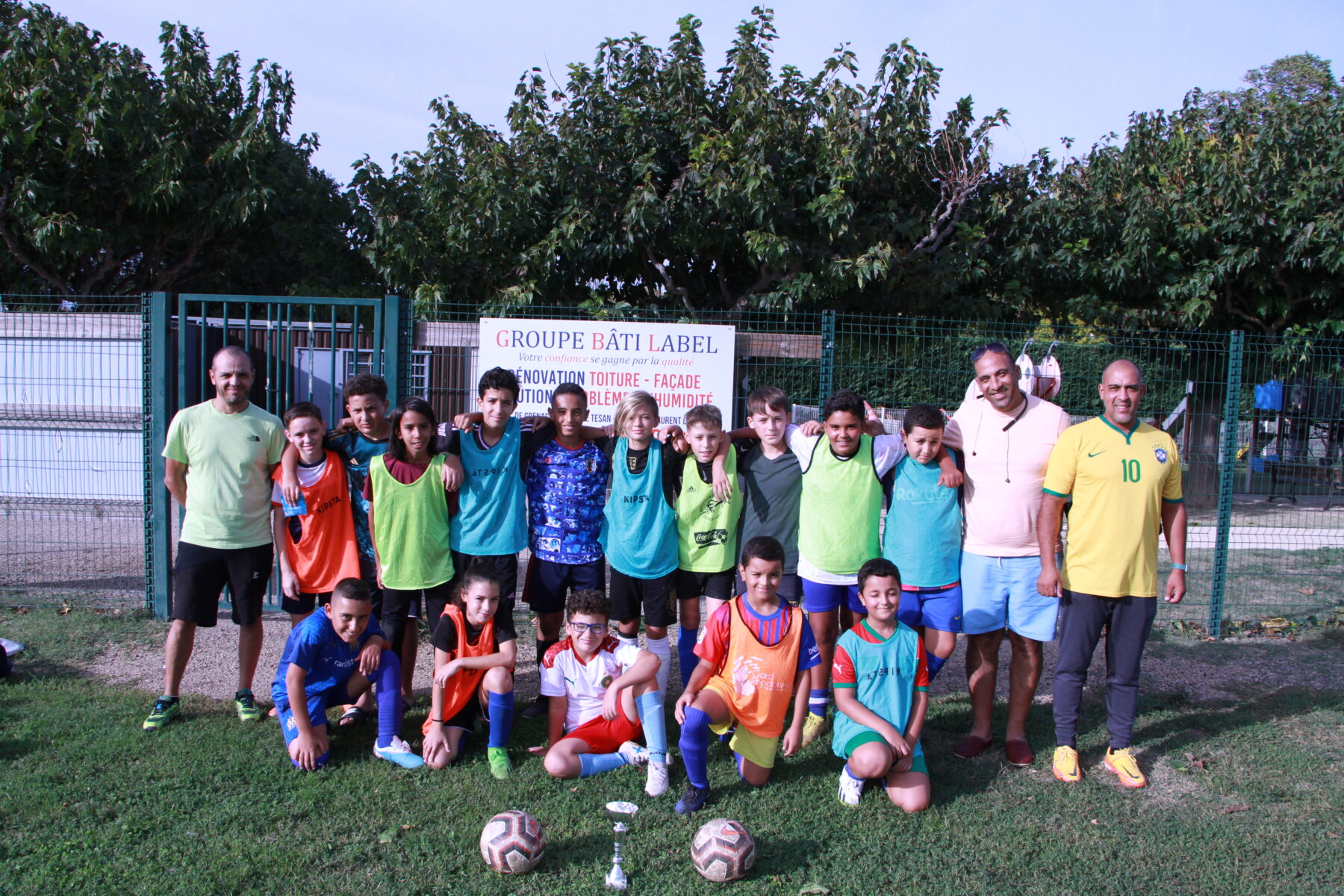 Saint Génies de Comolas : Le club de football renaît de ses cendres grâce à la solidarité d’une entreprise locale