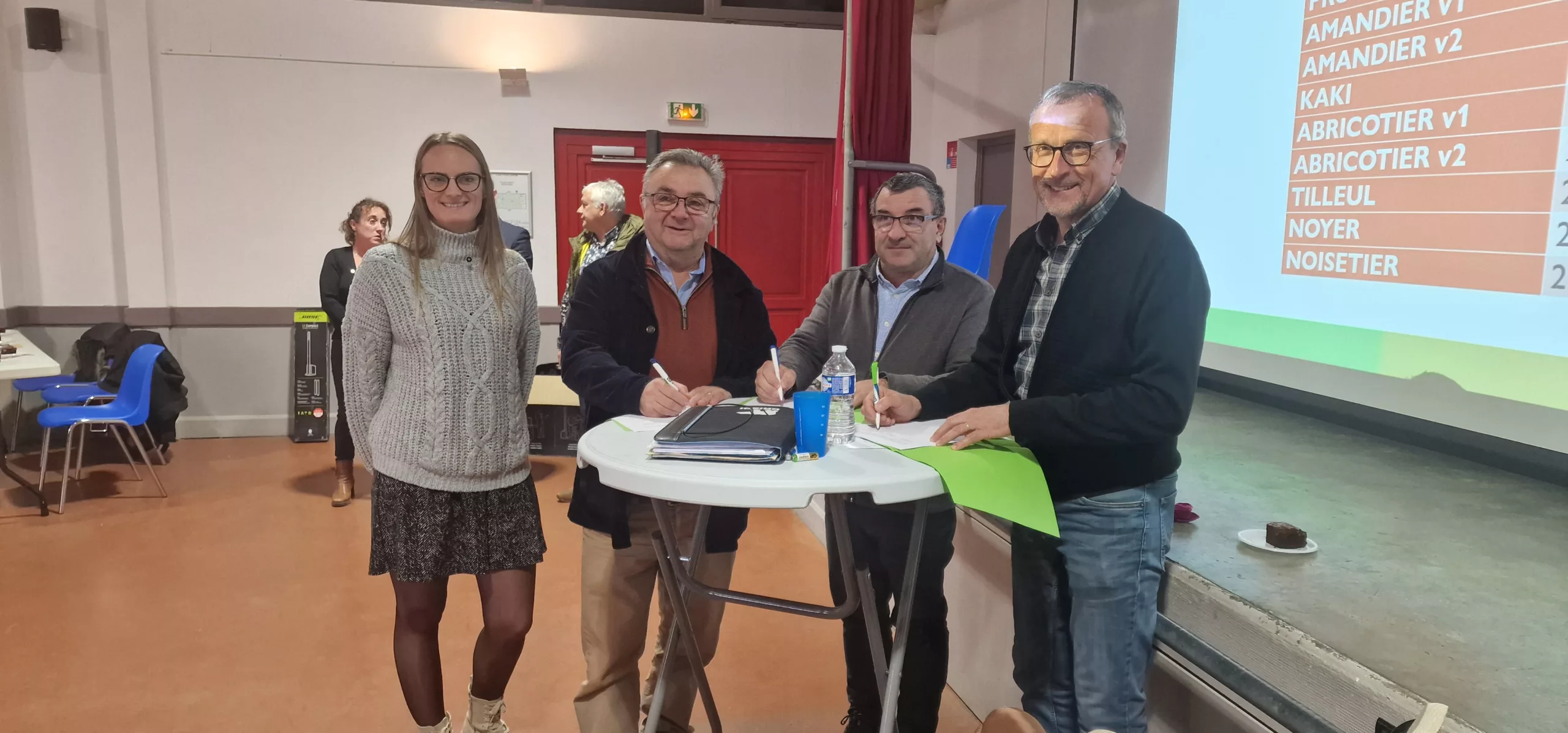 Une plantation arboricole éducative va voir le jour à Saint-Geniès-de-Comolas,  financée par Grisbi en partenariat avec l’agglomération du Gard rhodanien 