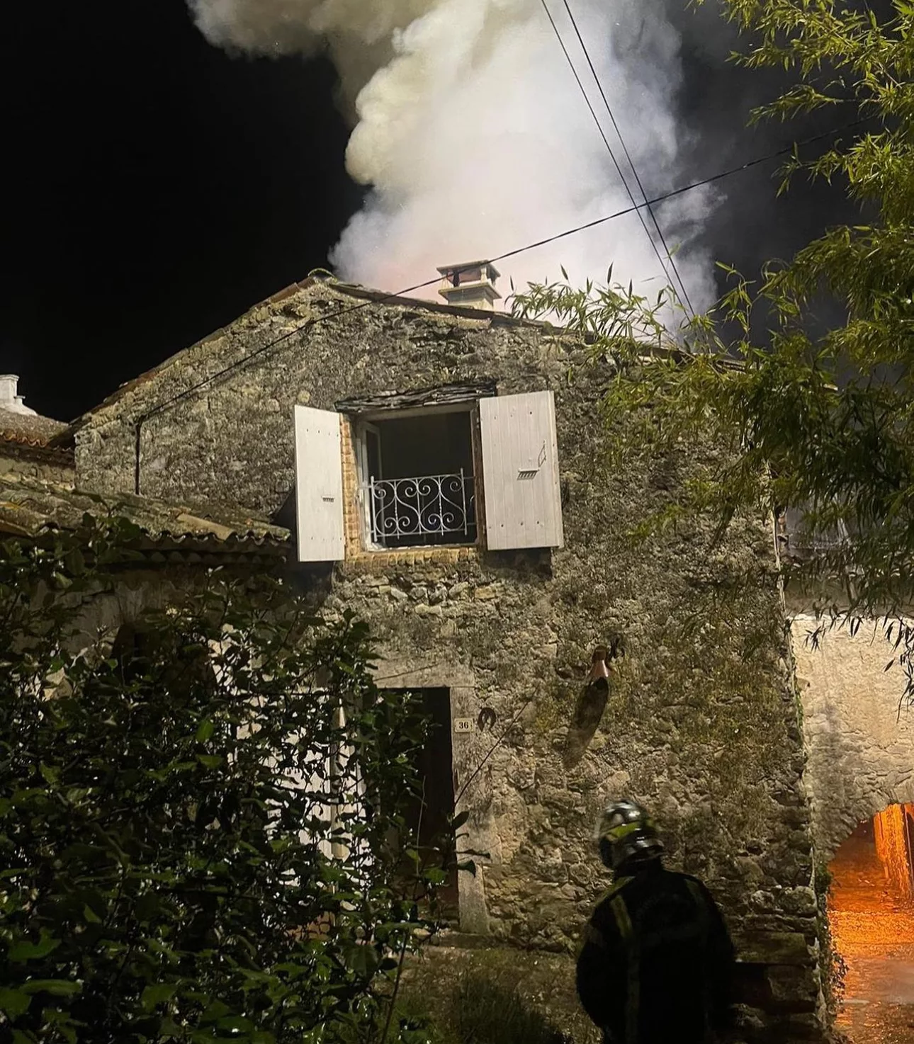 Lussan : Un homme de 66 ans décède dans l’incendie de son appartement ce vendredi soir