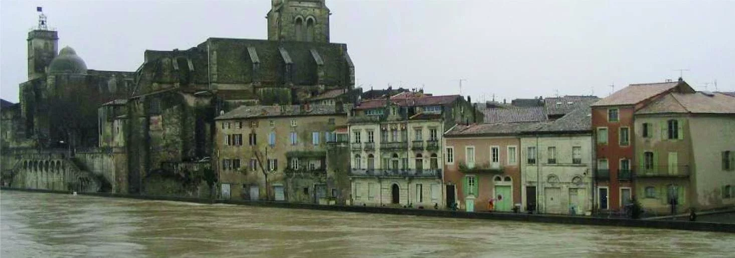 Pont-Saint-Esprit : trois hommes bloqués sur un banc de sable dans le lit du Rhône, mis en sécurité par les pompiers