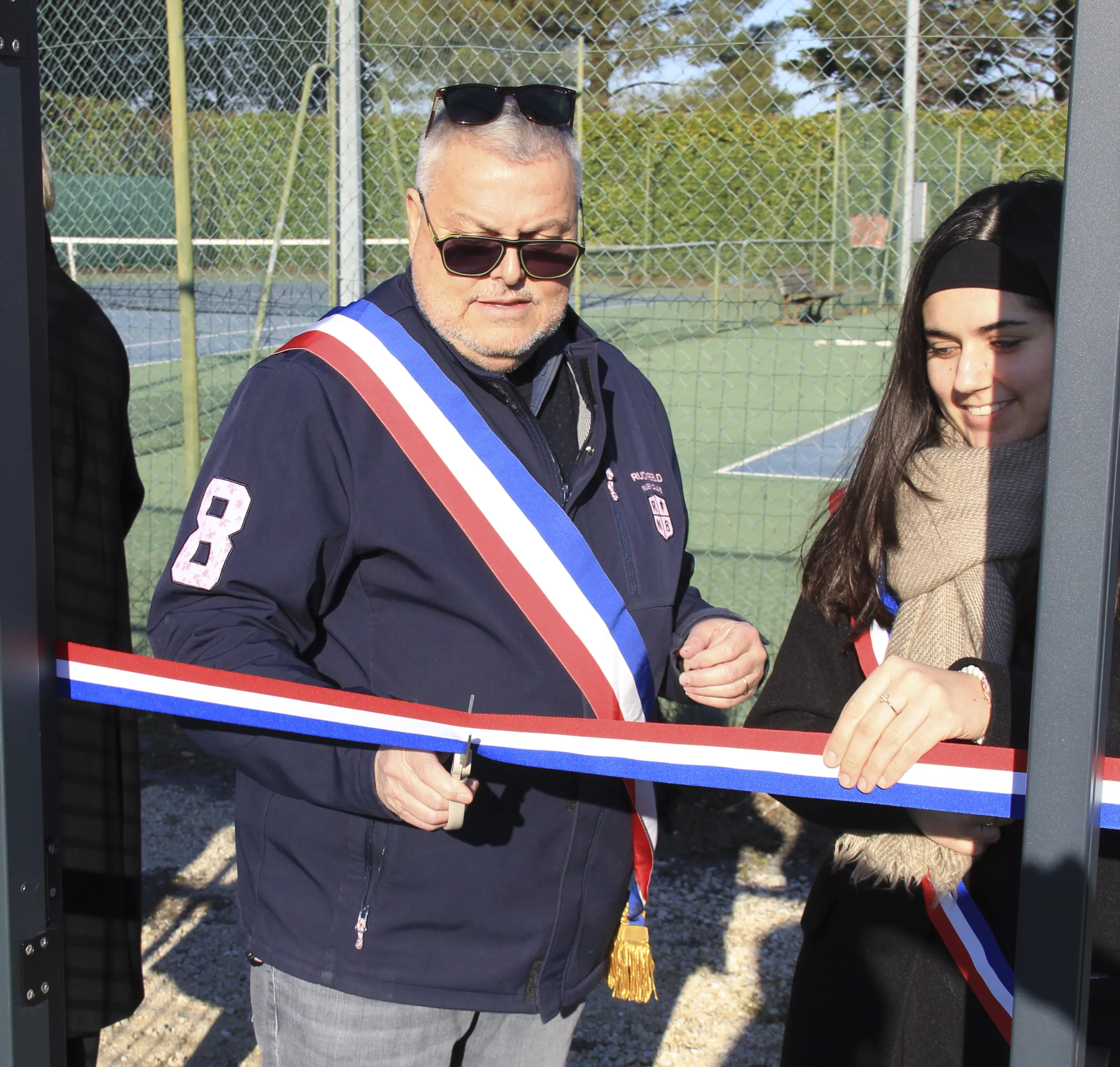 Montfaucon : le premier padel municipal officiellement inauguré