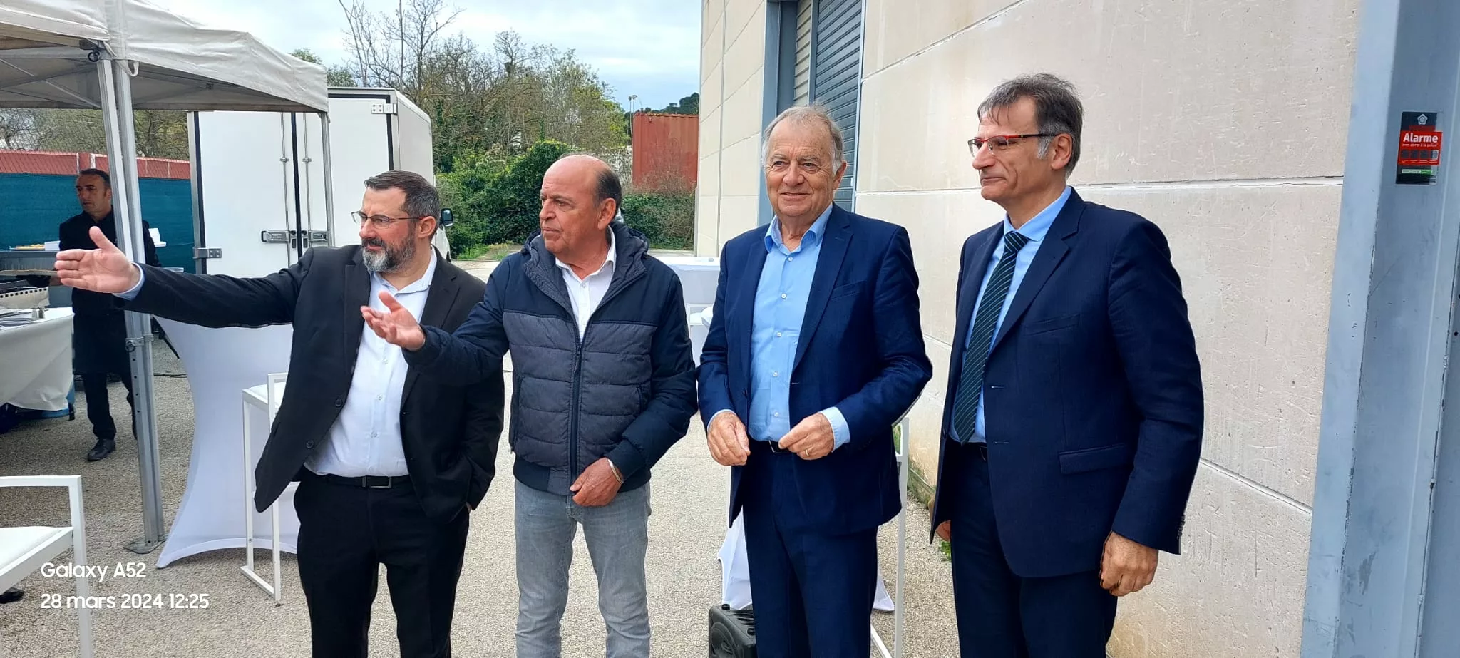 Bagnols-sur-Cèze : inauguration des nouveaux locaux de la société SEEB à Berret 