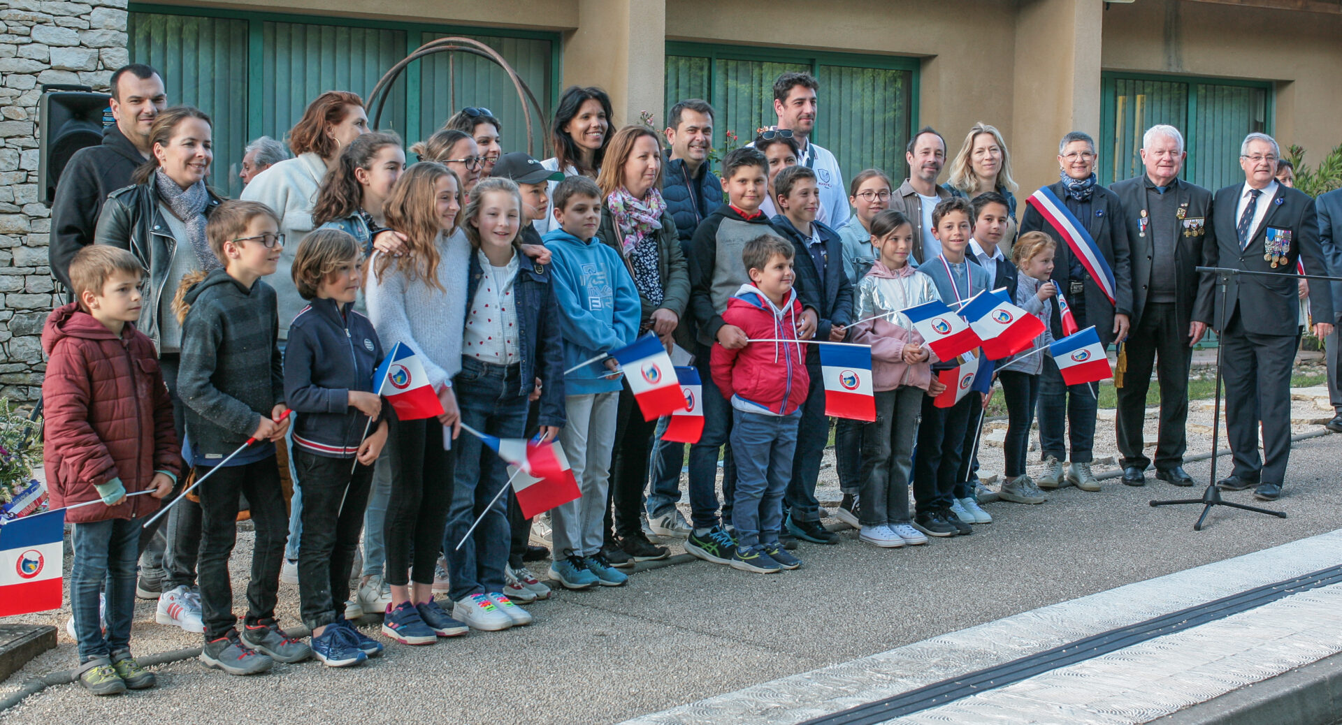 Commémoration du 8 mai 2024 à Sabran : une cérémonie touchante et rassembleuse