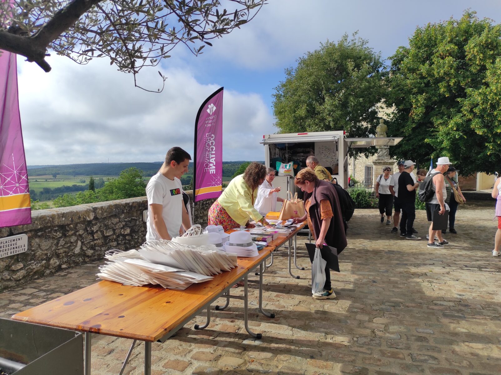 Provence Occitane : rallye Découverte Provence Occitane, partez à la découverte des plus beaux villages du territoire