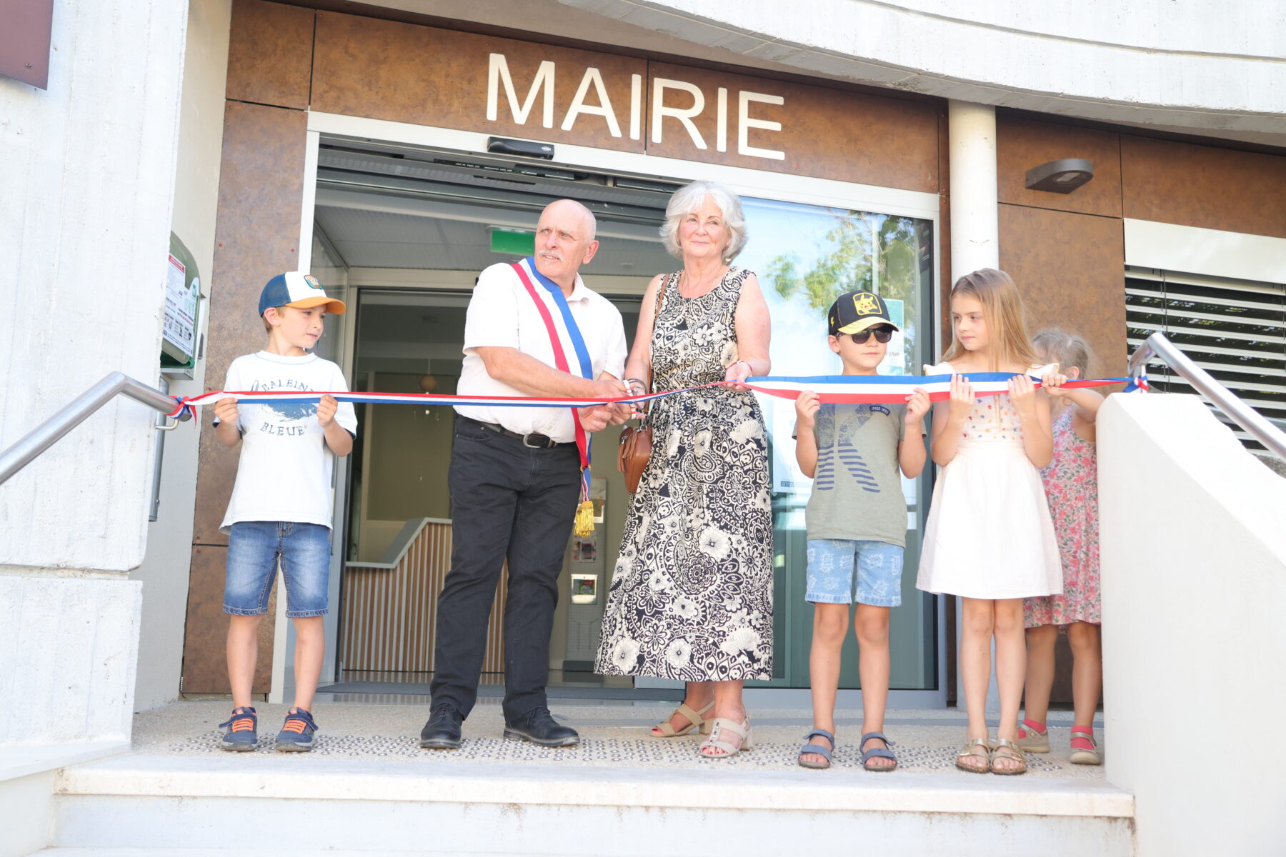 Tavel : la mairie inaugurée après une grande restauration