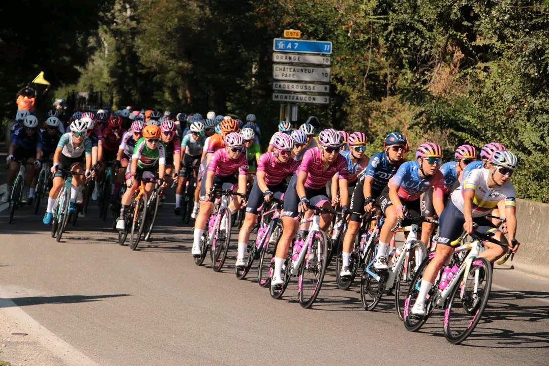 Le gratin du cyclisme féminin mondial se donne rendez-vous dans le Gard rhodanien pour le passage du Tour de l’Ardèche