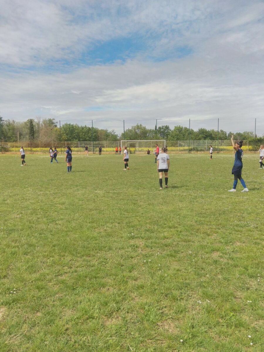 Le FC Bagnols-Pont élargit sa section féminine et ouvre une équipe U18