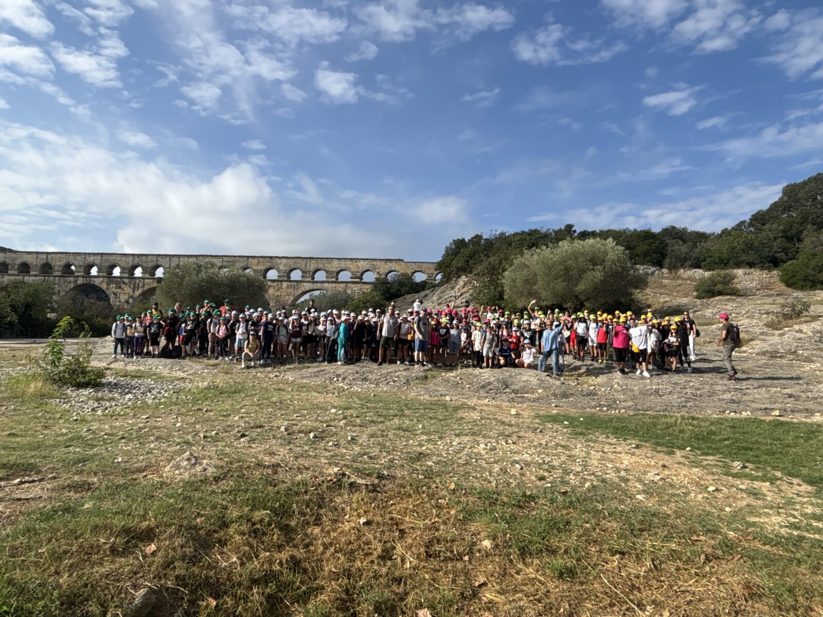 Journée d’intégration des 6e du collège Le Bosquet au Pont du Gard