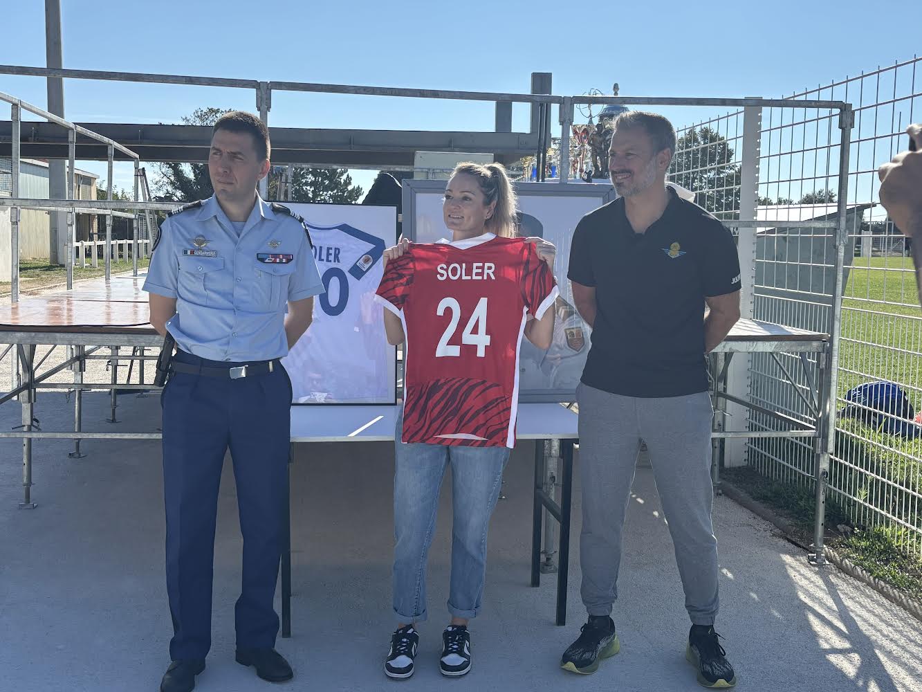 Pont-Saint-Esprit : près de 200 personnes réunies lors d’un tournoi de football pour honorer la mémoire du Major de Gendarmerie Soler, tué en service il y a 24 ans