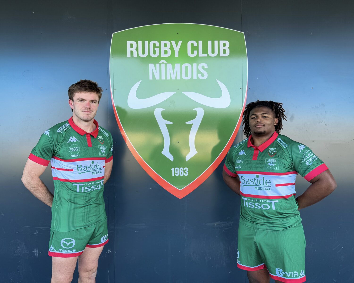 Le RC Nîmes accueille deux nouvelles recrues prometteuses : Adam Bouaré et Cantin Foguet