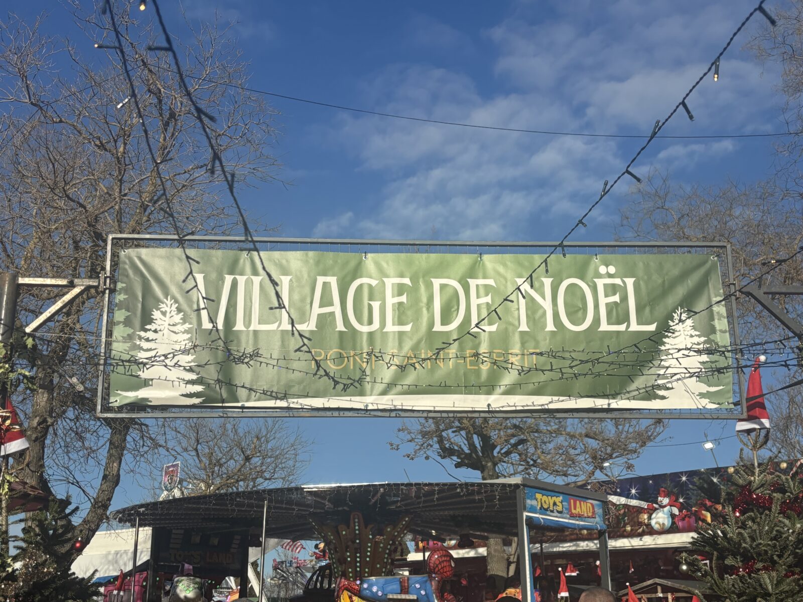 Pont-Saint-Esprit : encore deux jours pour profiter du village de Noël !