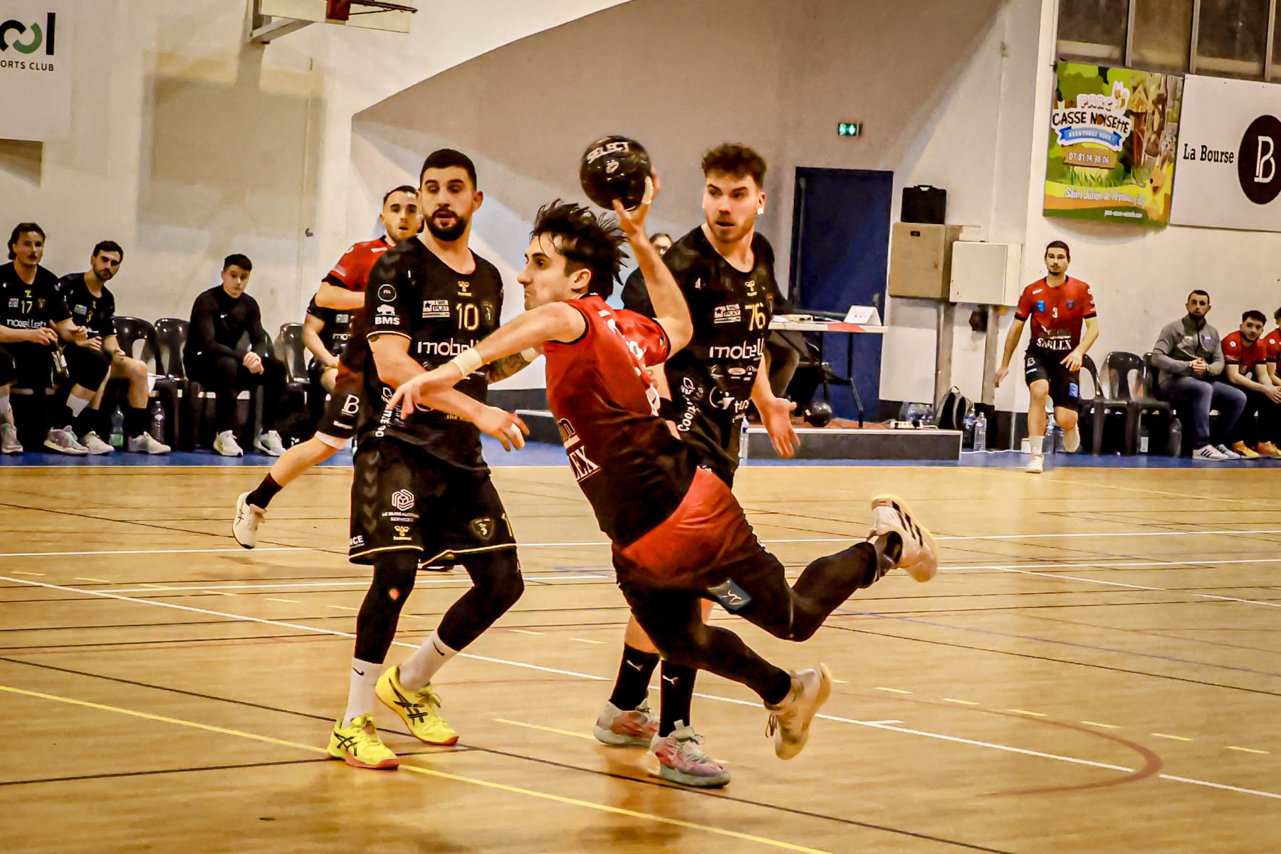 À Agde, le HBGR paie son entame mais réagit : défaite 37–32