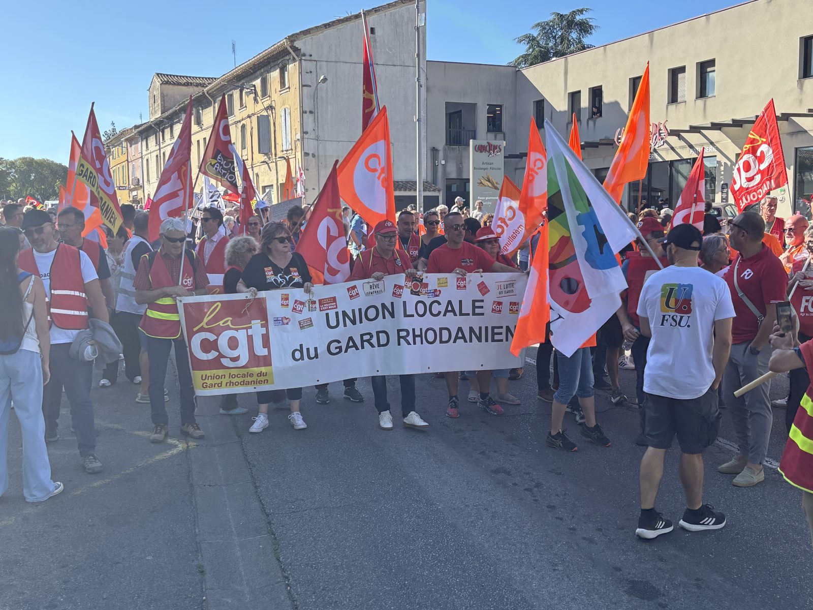 Mobilisation intersyndicale du 18 septembre : 500 personnes dans les rues de Bagnols