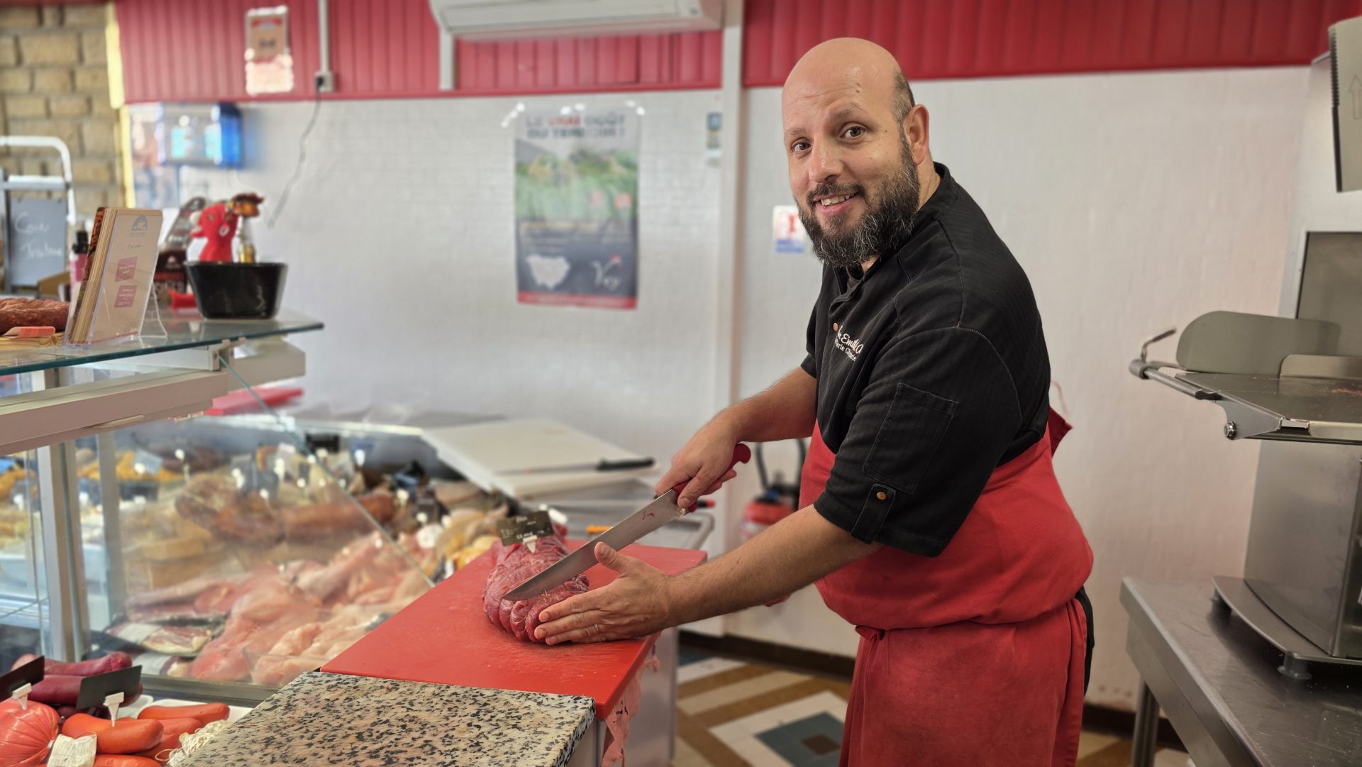 Chez Émilie et Adrien : la boucherie de Laudun réouvre le 4 novembre avec plein de nouveautés !