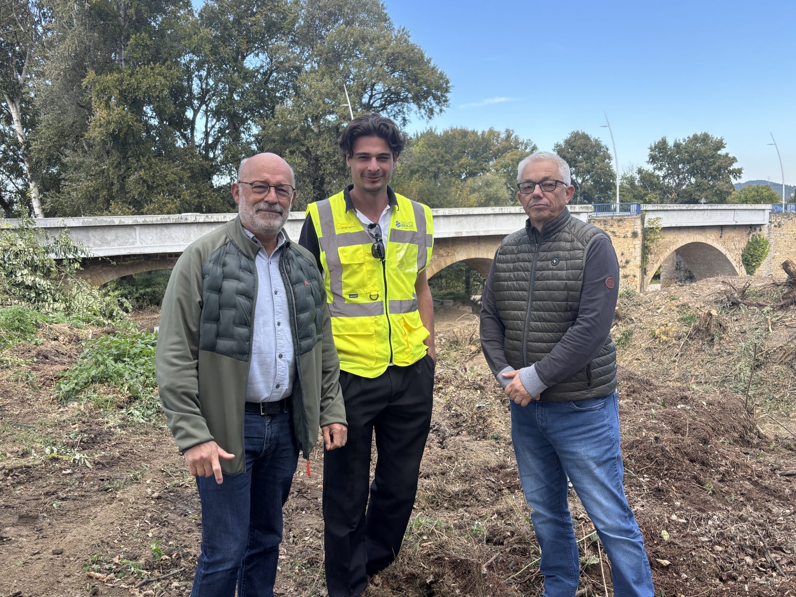 Bagnols-sur-Cèze : les travaux de la future passerelle piétonne ont débuté à proximité du pont Robert-Schuman