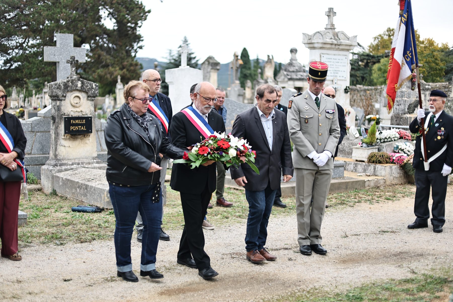 Bagnols-sur-Cèze – Une Toussaint placée sous le signe du souvenir et de la fidélité