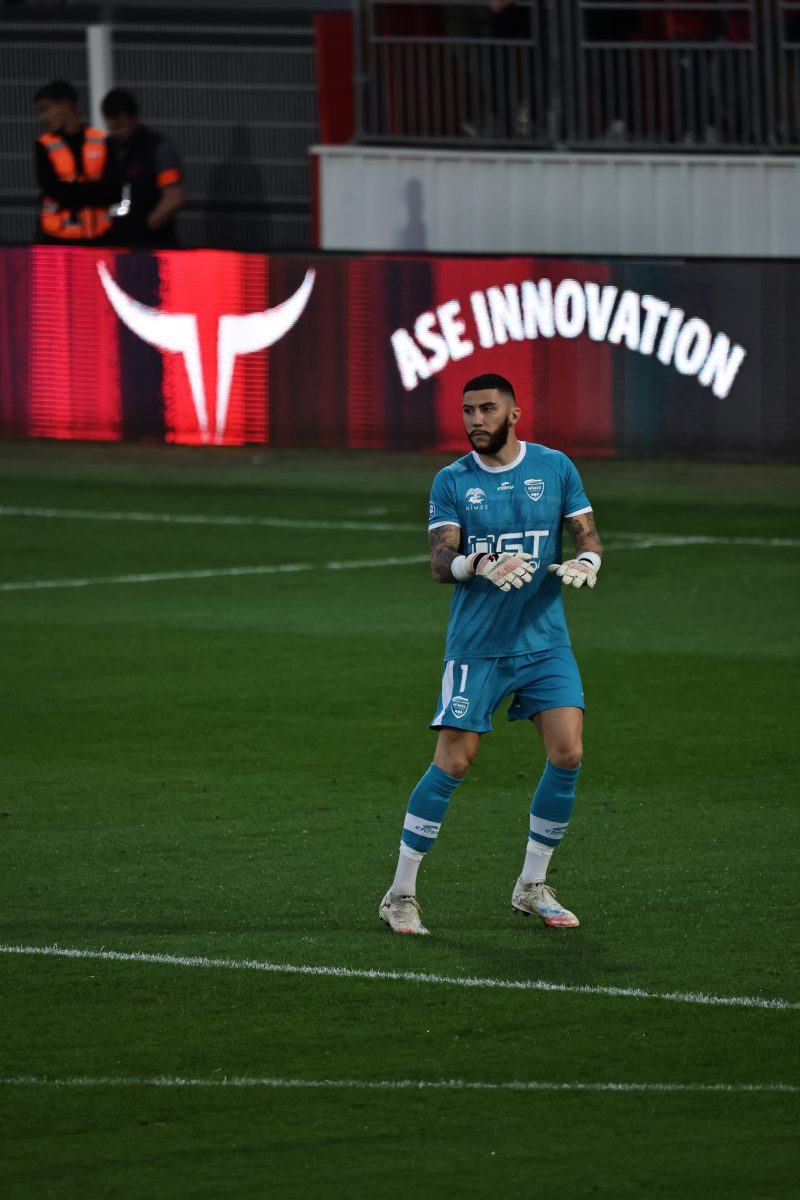 Nîmes Olympique s’incline à Goal FC et voit son infirmerie se remplir