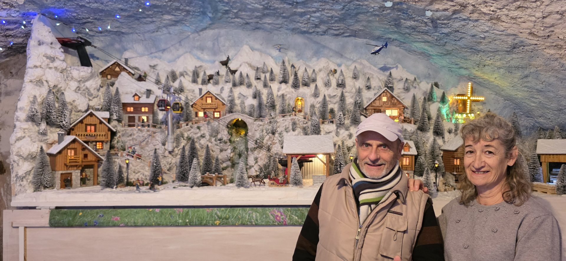 Saint-Jean-de-Maruéjols : visitez l’incroyable royaume secret de Michel et Betty,10 villages animés, 1 000 détails magiques…