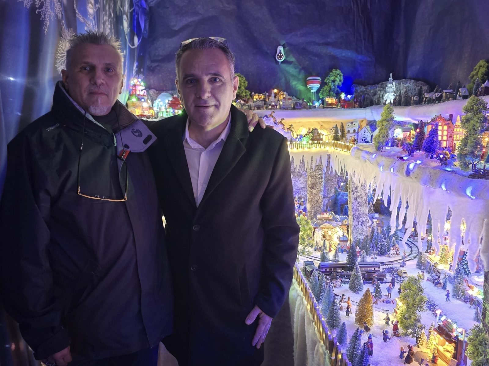 De Gaujac à Montfrin, Christophe Boulogne fête les 20 ans de son exposition de Noël, un univers féerique et minutieusement recréé