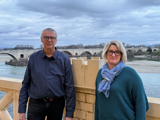 Municipales 2026 à Pont-Saint-Esprit : Aurélie Delwarte annonce sa candidature