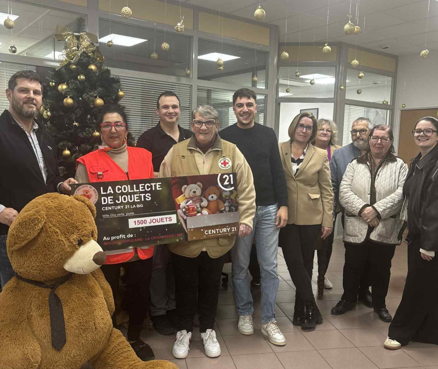 Collecte de jouets : 1 500 dons redistribués aux familles défavorisées grâce à Century 21