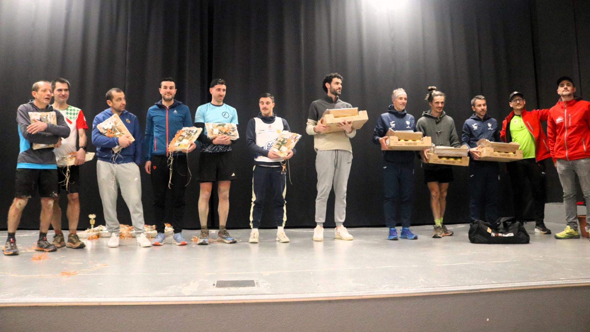Pont-saint-Esprit : Jean Bousquet et Valentin Coesnon athlètes du Club d’Athlétisme Spiripontain ont obtenu d&rsquo;excellents résultats le week-end dernier