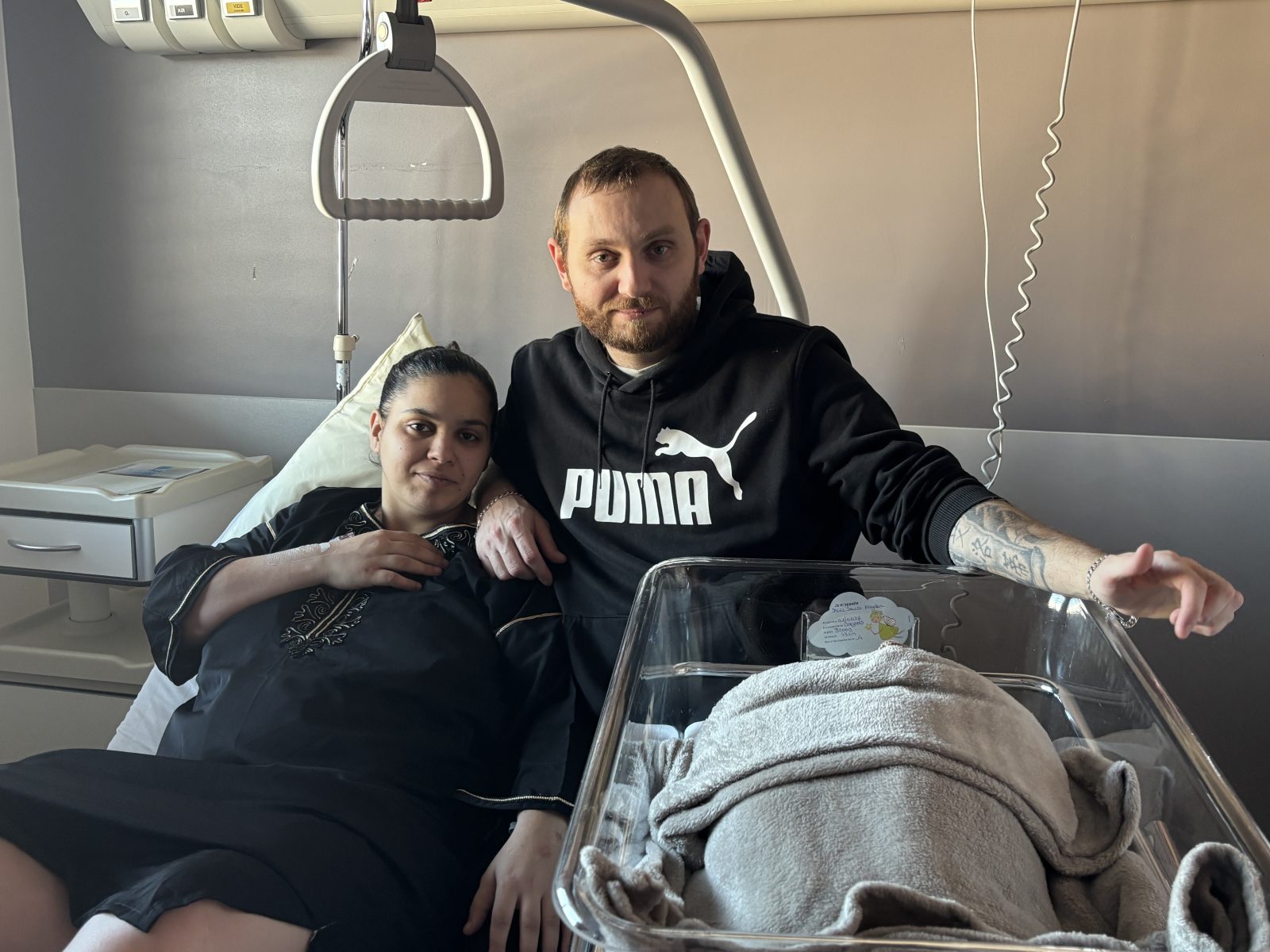 Kayden, premier bébé de l’année 2026 à la maternité de Bagnols-sur-Cèze