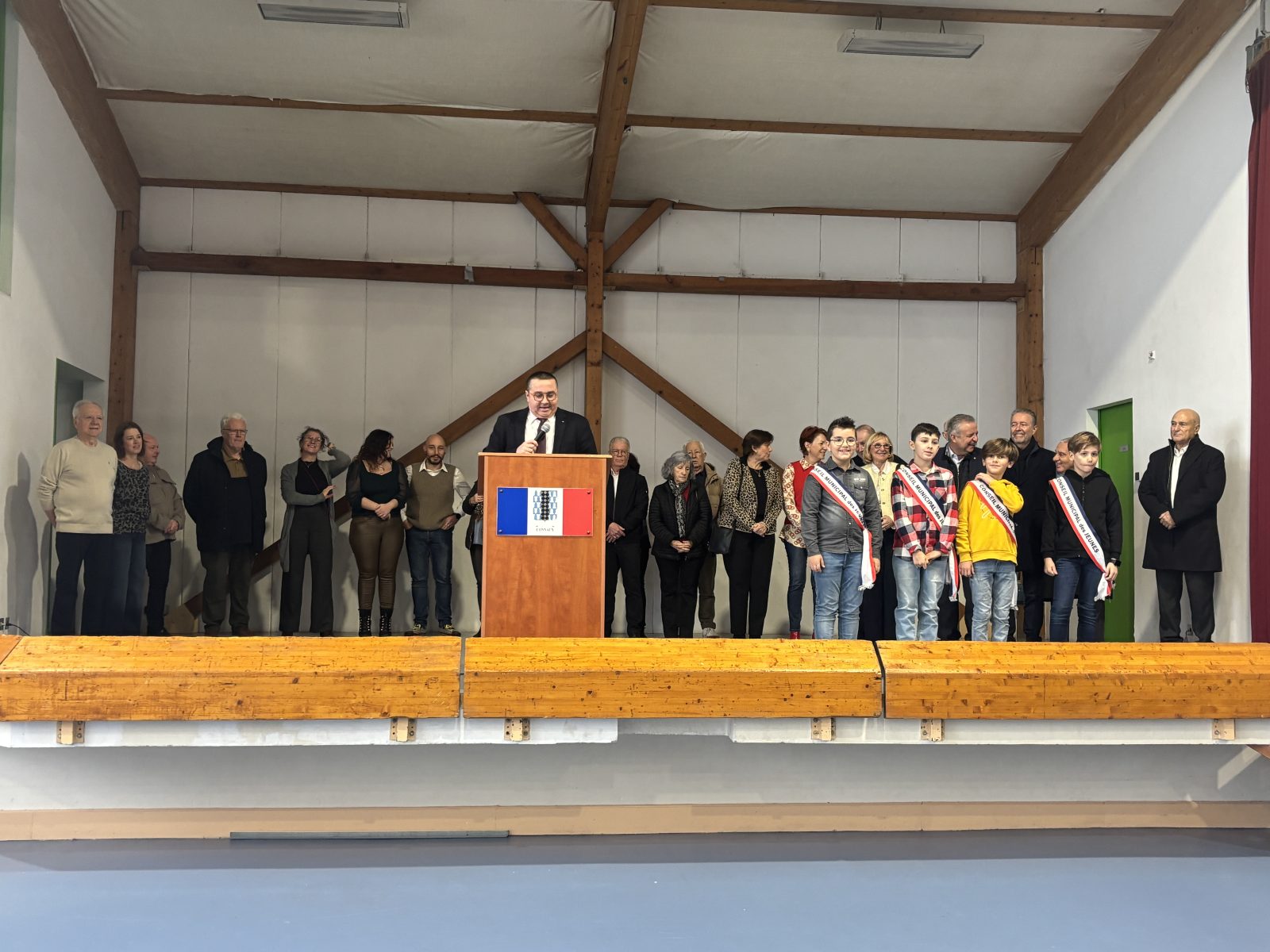 Connaux : des vœux empreints d’émotion pour Stéphane Maurin, maire sortant