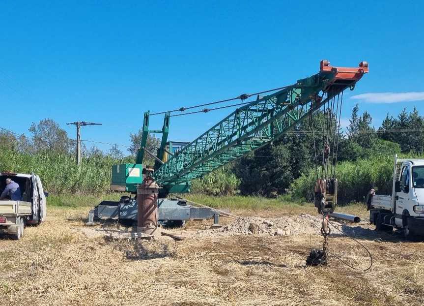 Saint-Julien-de-Peyrolas : sécurisation de la ressource en eau, les travaux du forage des Baumasses prêts à démarrer