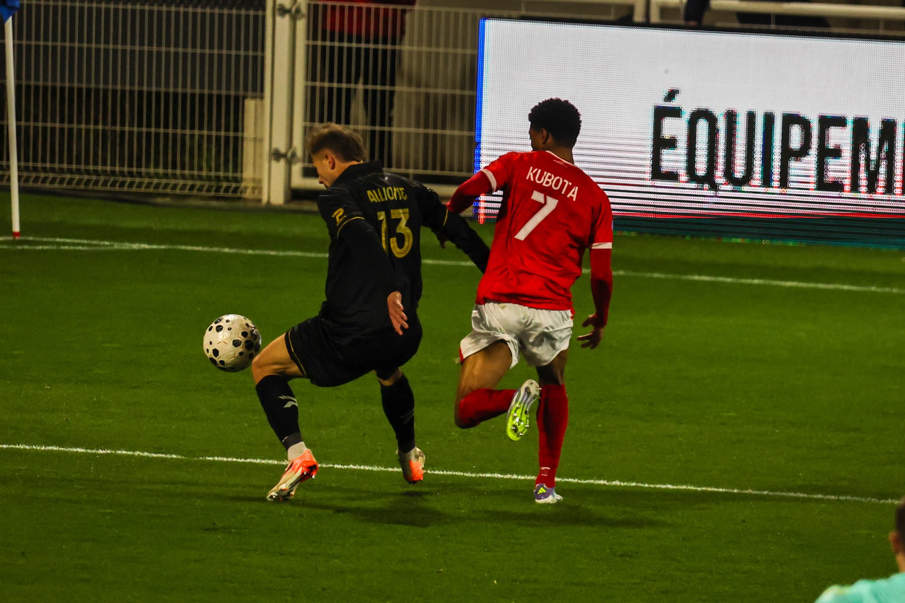 National 2 : le Nîmes Olympique renverse Toulon dans un match fou (3-2)