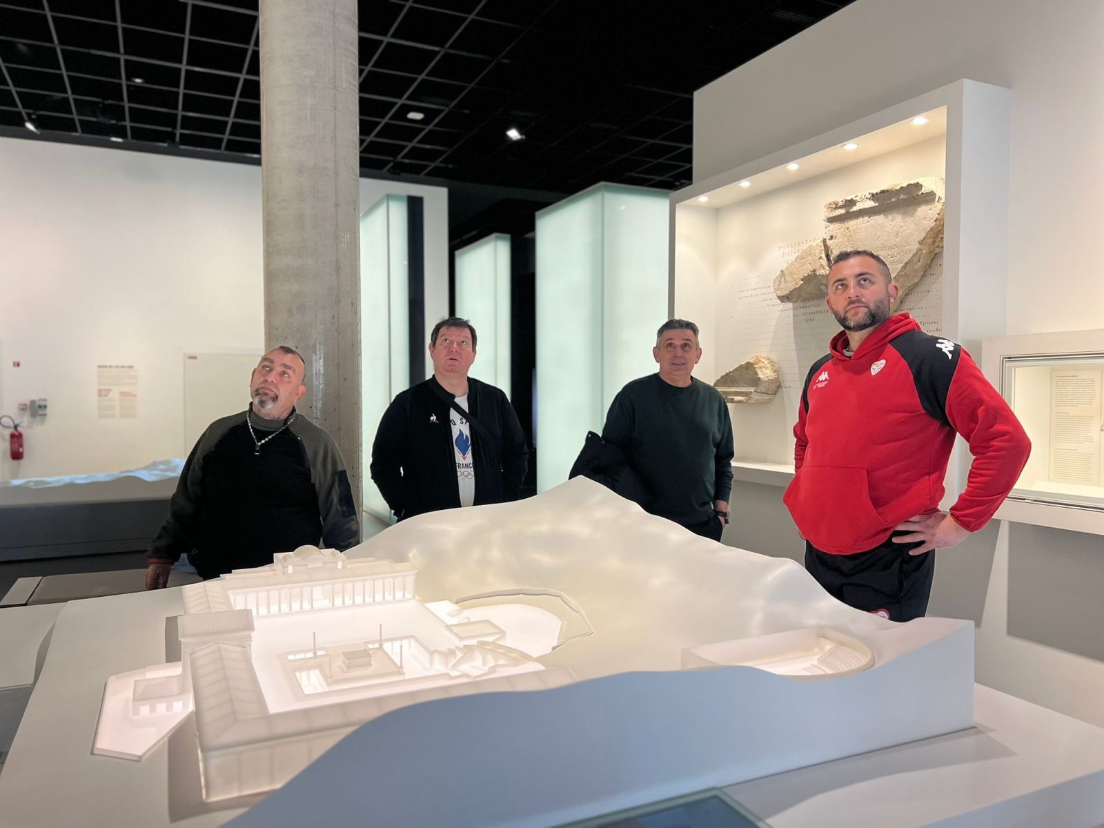 RC Nîmes – IMPACT TH : le sport comme tremplin vers l’emploi