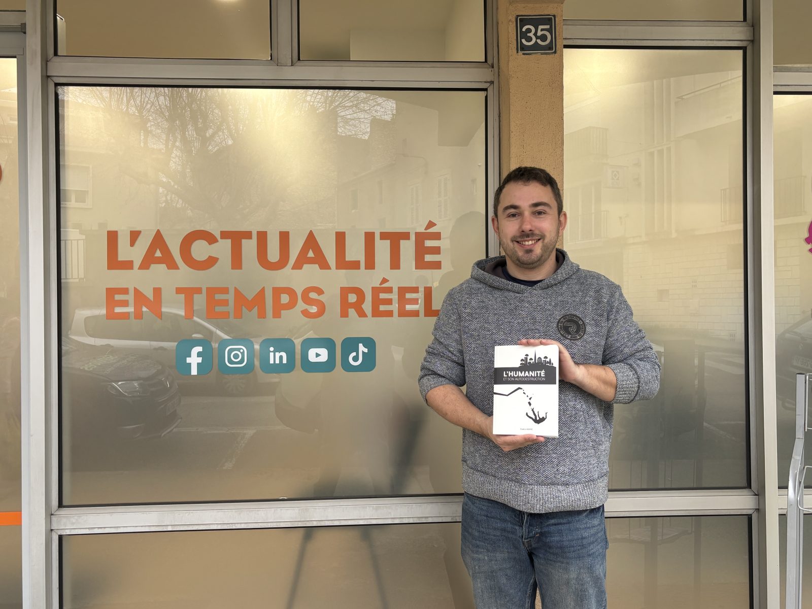 Bagnols-sur-Cèze : Cédric Koppé publie un livre de réflexion sur l’humanité