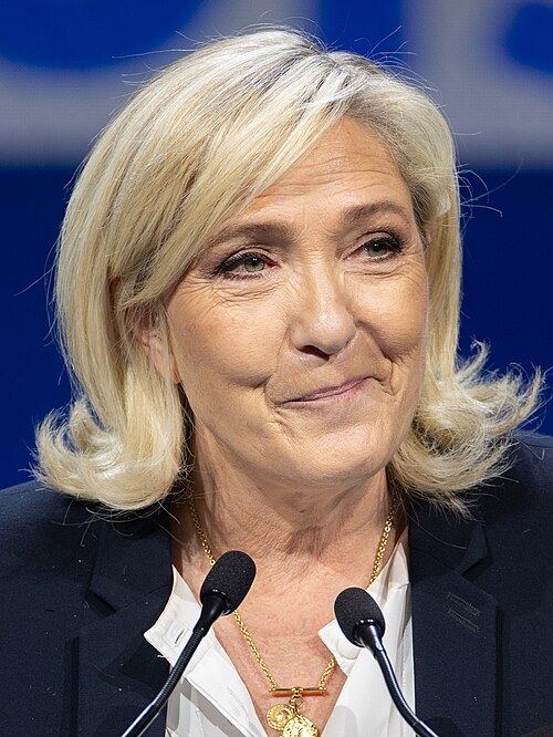 Bagnols-sur-Cèze : confusion sur les horaires de la visite de Marine Le Pen sur les réseaux sociaux