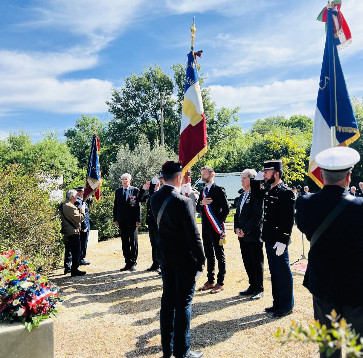 Laudun-l’Ardoise : un hommage solennel aux victimes et héros de la Déportation