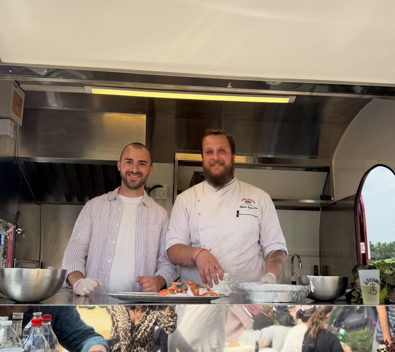 Territoire : avec La Guinguette Mobile, Théo et Thomas mettent le feu à vos événements !