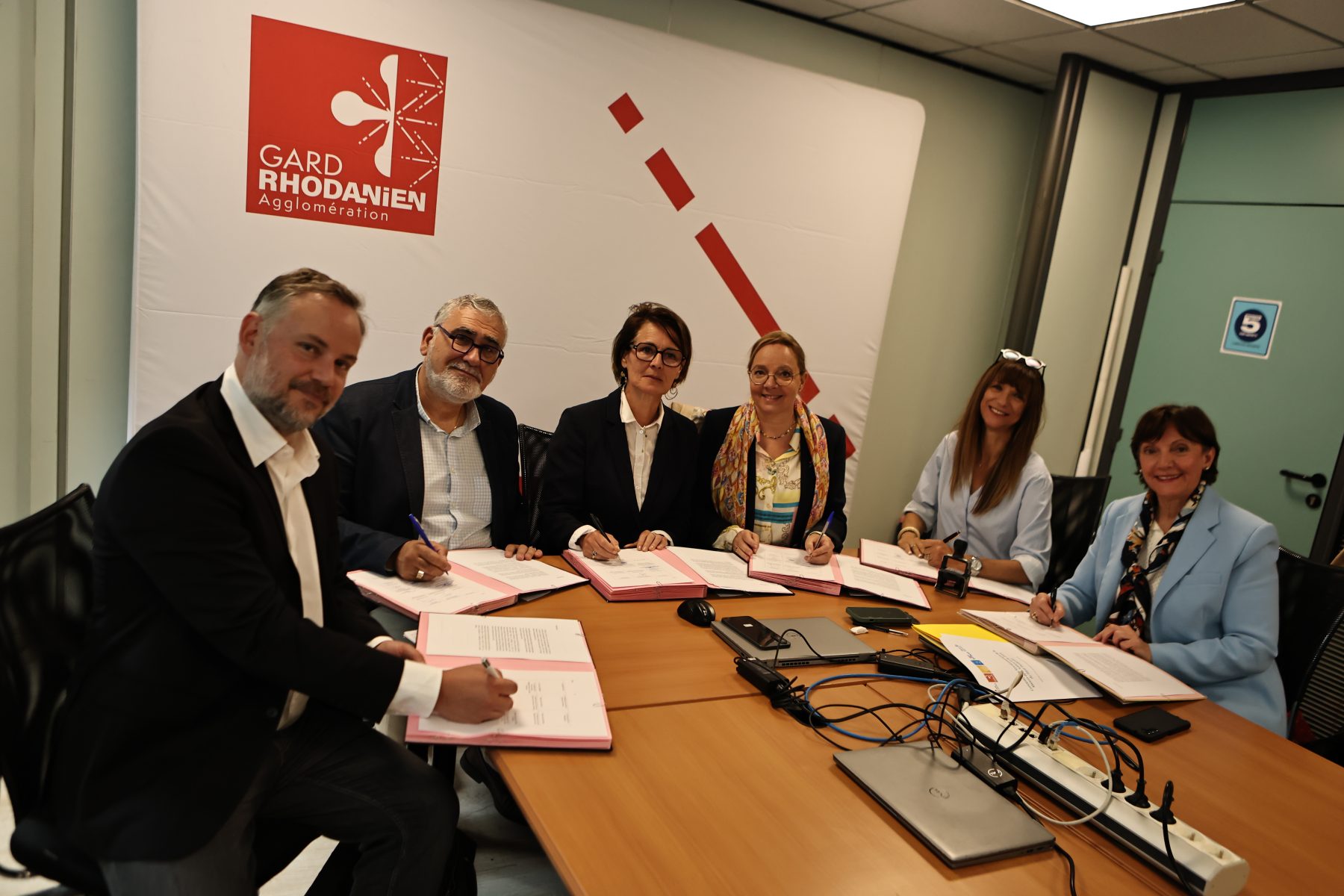 Gard rhodanien : une nouvelle convention pour renforcer la Maison de Justice et du Droit