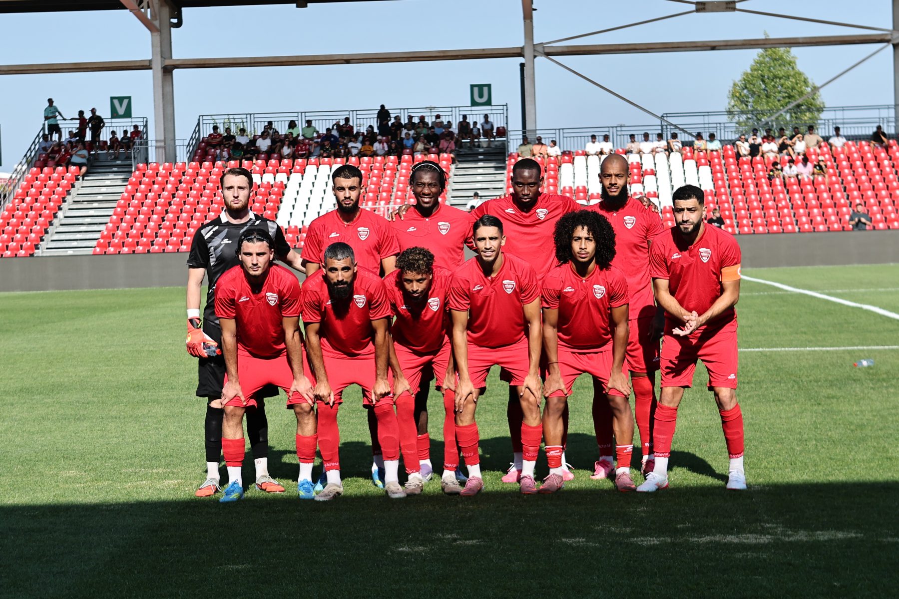 Le Nîmes Olympique s’incline avec les honneurs face à l’Olympique de Marseille (2-1)