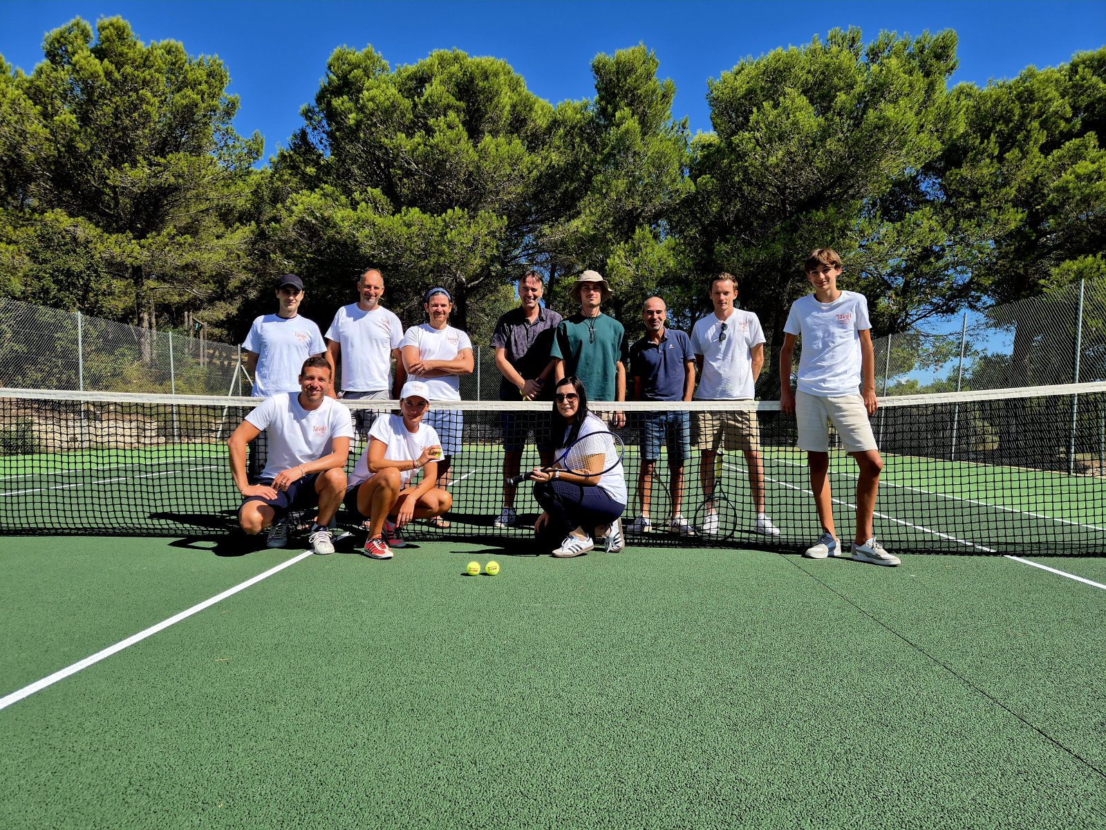 Tennis et vins : un tournoi inédit réunira Tavel, Roquemaure et Châteauneuf-du-Pape en juillet