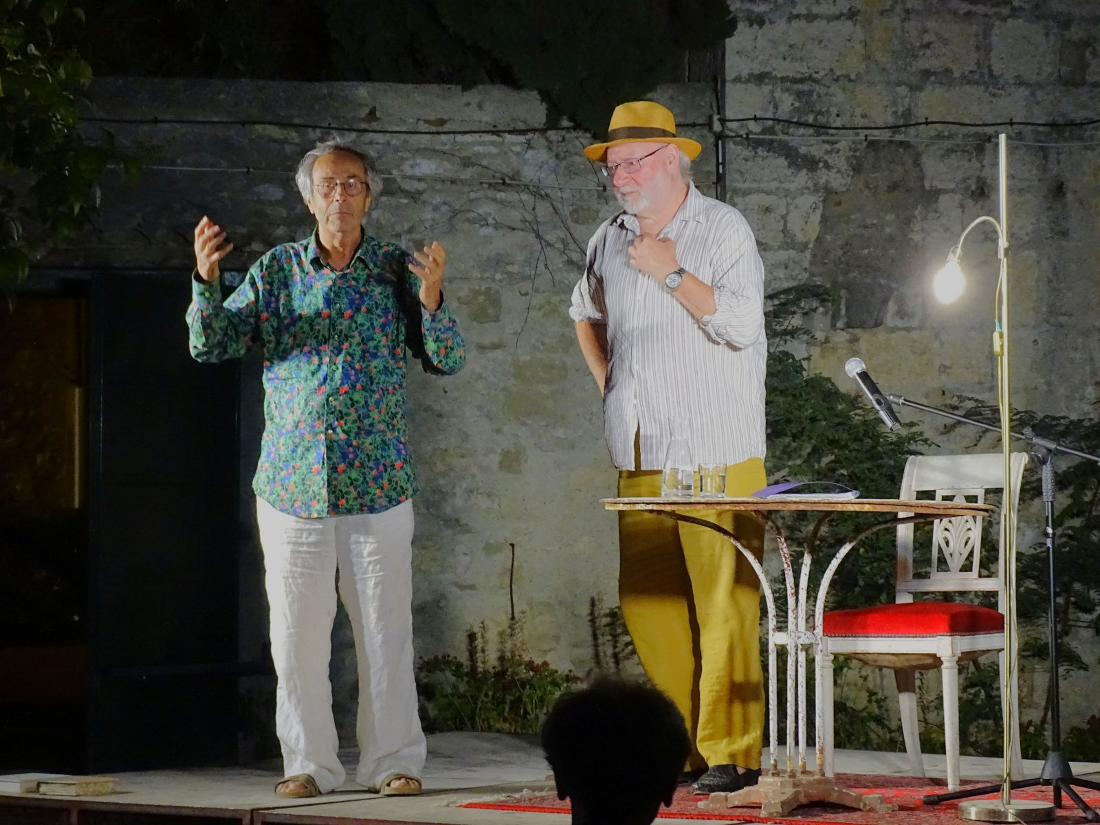 L’association Des poèmes et des mots présidée par Jean-Paul Fargier, présente la onzième édition du Festival de Poésie de la Venise Gardoise