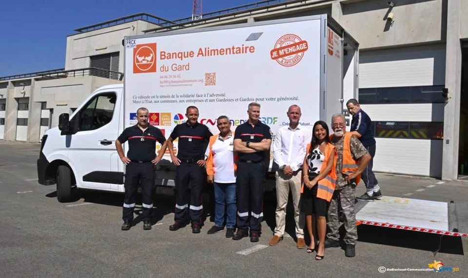 La Banque Alimentaire du Gard offre melons et eau aux sapeurs-pompiers mobilisés contre les incendies
