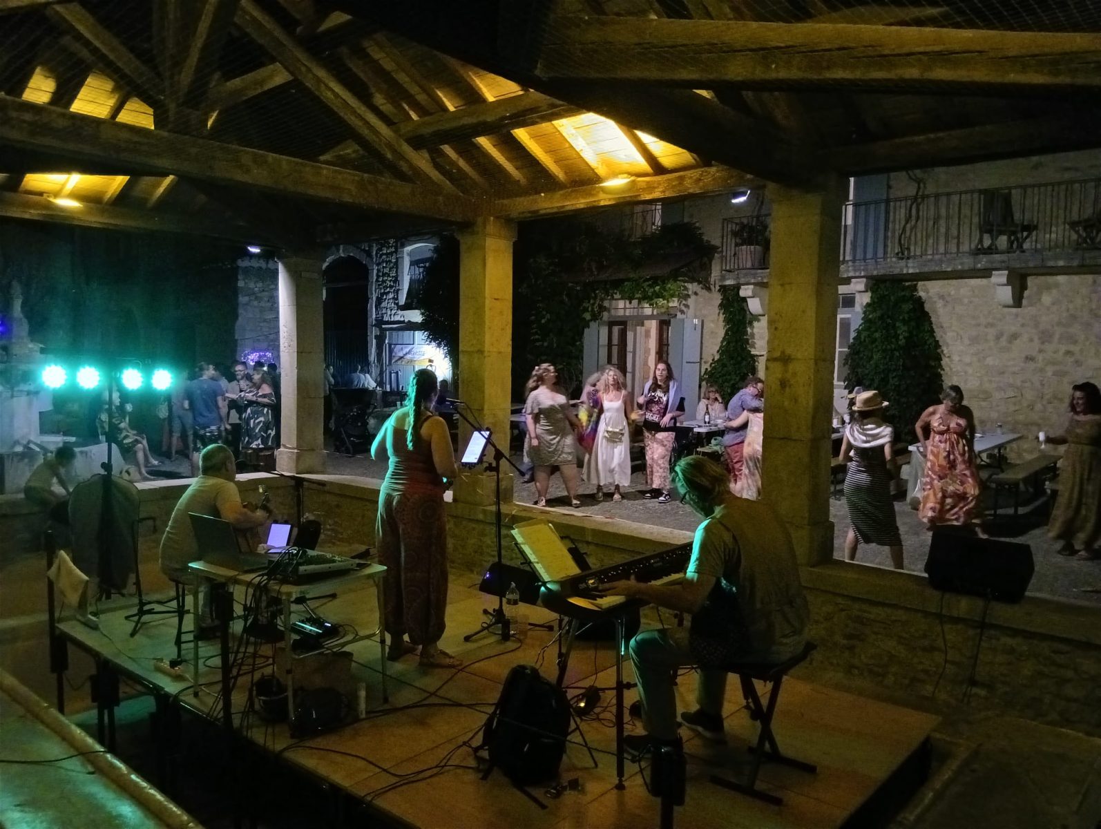 Les Jeudis à la Belle Étoile reviennent pour un été placé sous le signe de la convivialité à Saint-Gervais