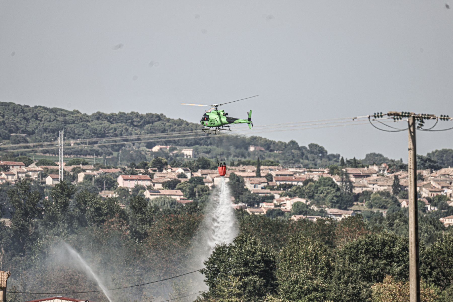 Saint-Paulet-de-Caisson : un feu de végétation rapidement maîtrisé, 4 000 m² parcourus