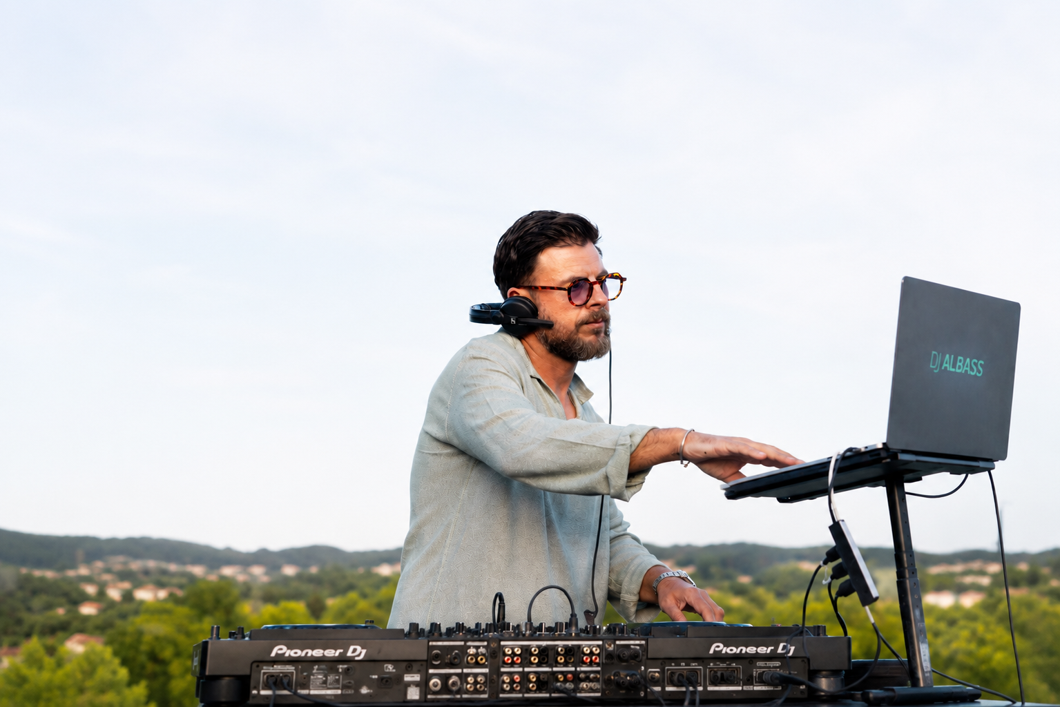 DJ Albass va faire vibrer la place Mallet à Bagnols-sur-Cèze