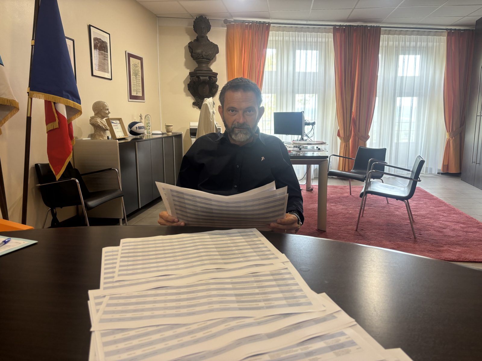 Laudun-l’Ardoise : la création des conseils consultatifs reportée après un « acte malveillant »